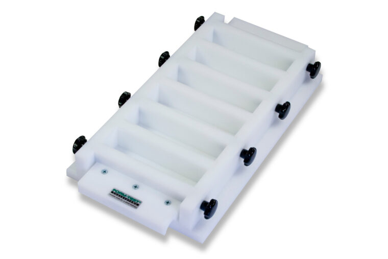 Plastic Six-Gang Mould